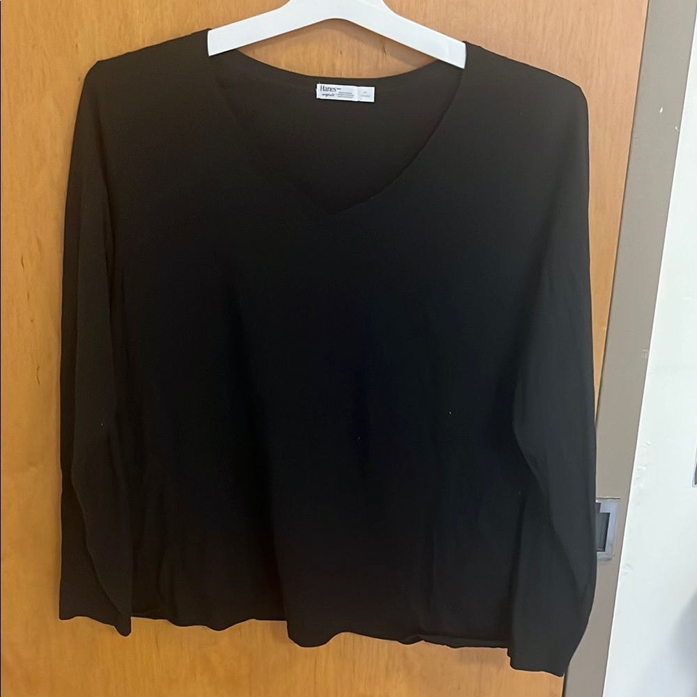 Black V-Neck Long Sleeve T Shirt